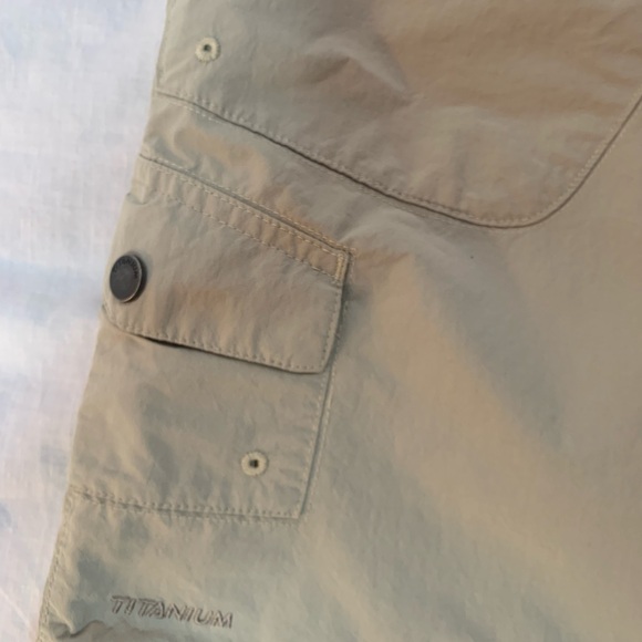 Columbia women’s skorts size8 several pockets (see photos) - Picture 6 of 15